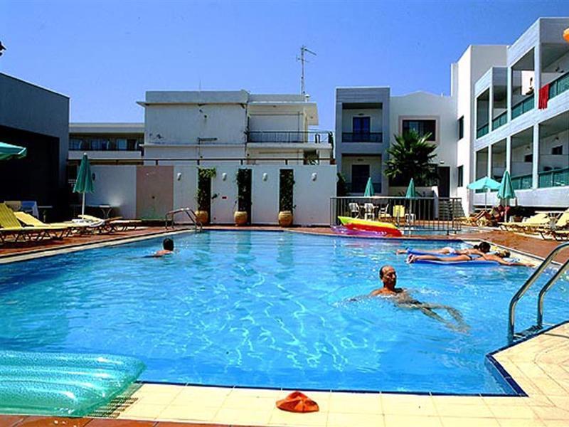 דירות העיירה רתימנו Flisvos Beach (Adults Only) מראה חיצוני תמונה