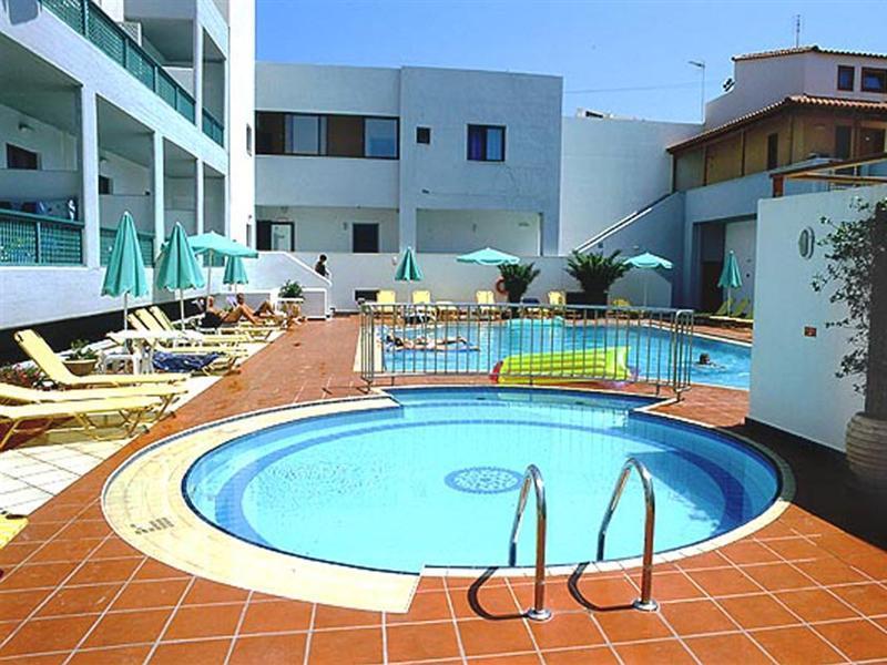 דירות העיירה רתימנו Flisvos Beach (Adults Only) מראה חיצוני תמונה
